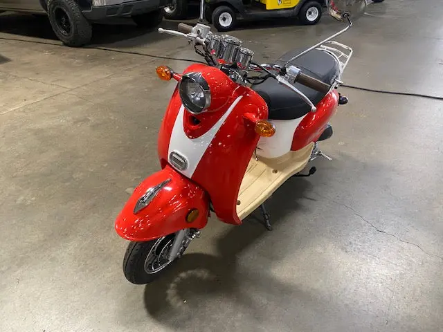 2015 Bms Snail 50 Scooter (Double) 1