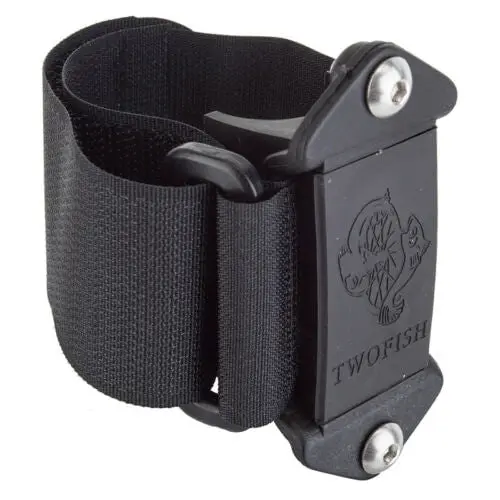 Two Fish Quick Cage Adapter 1