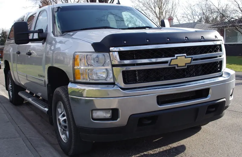 Tough Guard Textured Hood Protector For Chevrolet Silverado 2500/3500 Hd (2008–2014) 1